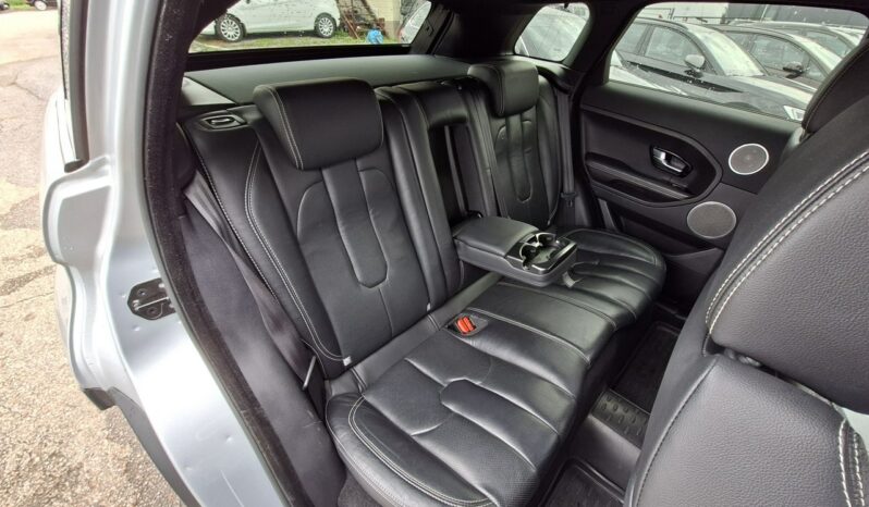 Land Rover Range Rover Evoque | 4×4 (doł. automatycznie) | Automatyczna | 180 KM | Srebrny full