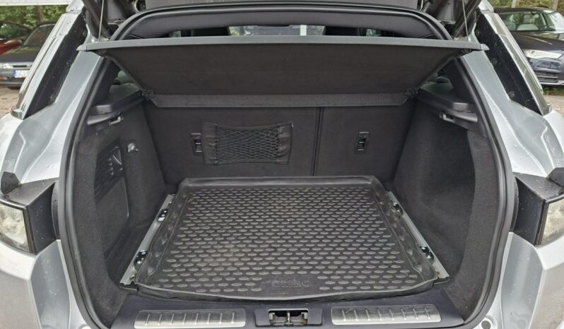 Land Rover Range Rover Evoque | 4×4 (doł. automatycznie) | Automatyczna | 180 KM | Srebrny full