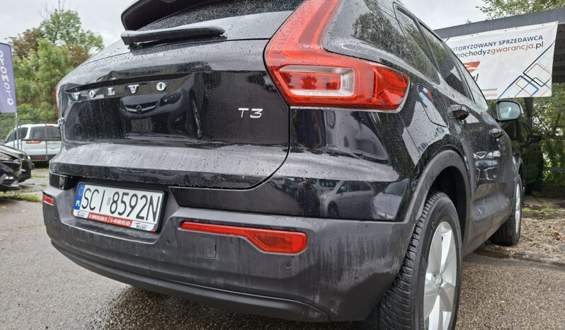 Volvo XC 40 | FWD (przód) | Automatyczna | 163 KM | Czarny full