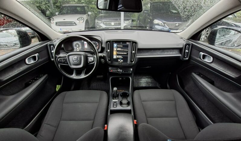 Volvo XC 40 | FWD (przód) | Automatyczna | 163 KM | Czarny full