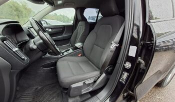 Volvo XC 40 | FWD (przód) | Automatyczna | 163 KM | Czarny full