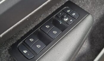 Volvo XC 40 | FWD (przód) | Automatyczna | 163 KM | Czarny full