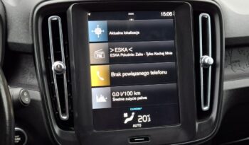 Volvo XC 40 | FWD (przód) | Automatyczna | 163 KM | Czarny full