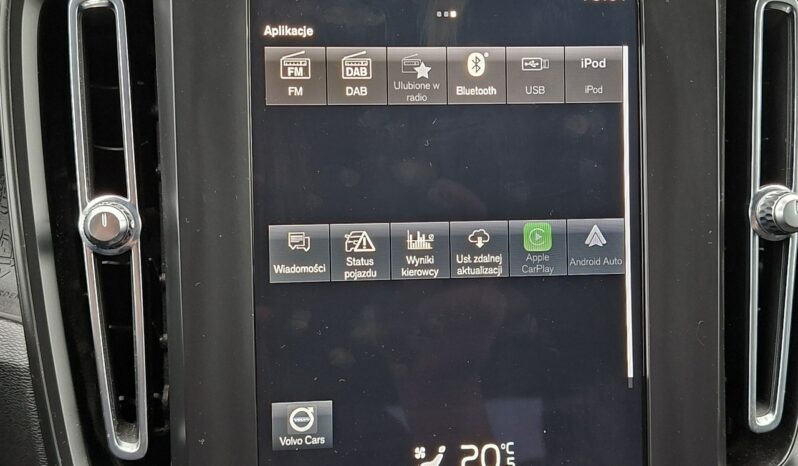 Volvo XC 40 | FWD (przód) | Automatyczna | 163 KM | Czarny full