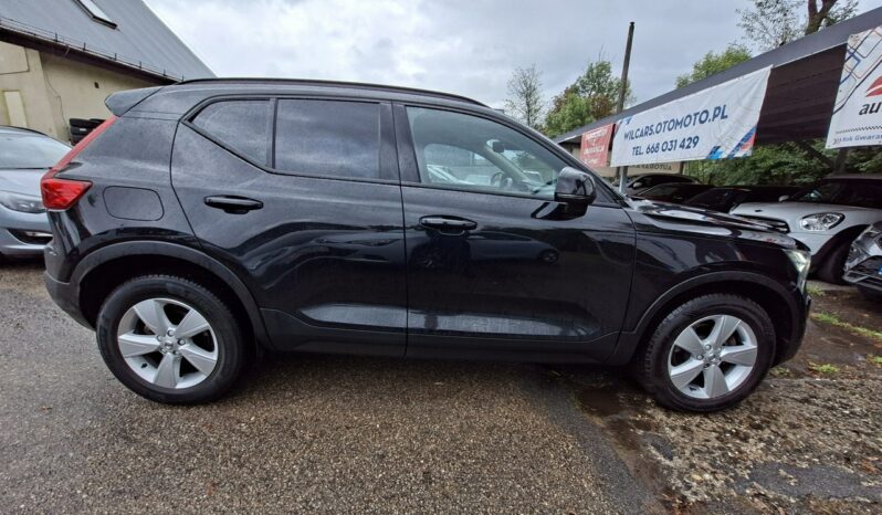 Volvo XC 40 | FWD (przód) | Automatyczna | 163 KM | Czarny full