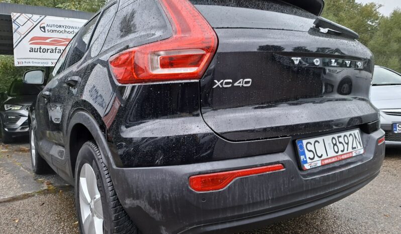 Volvo XC 40 | FWD (przód) | Automatyczna | 163 KM | Czarny full