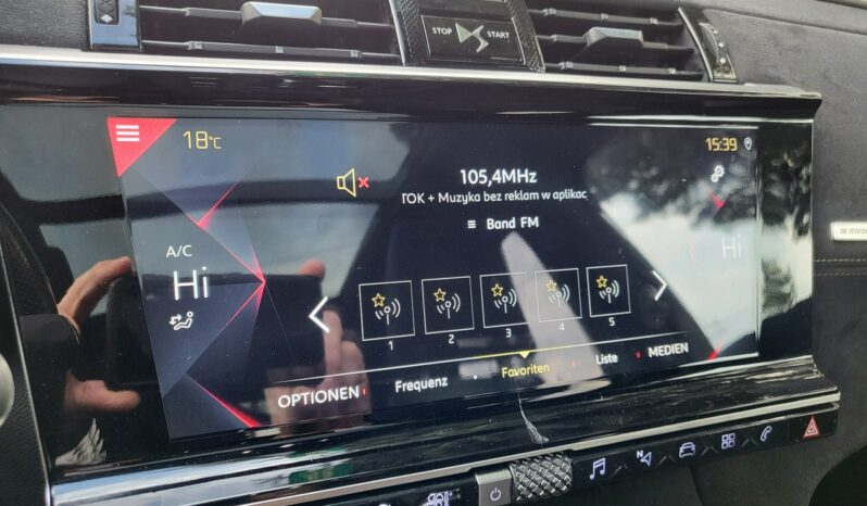 DS Automobiles DS 7 Crossback | 4×4 (doł. automatycznie) | Automatyczna | 177 KM | Szary full