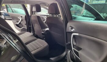 Opel Insignia | FWD (przód) | Manualna | 160 KM | Czarny full