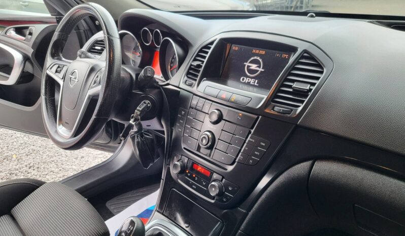 Opel Insignia | FWD (przód) | Manualna | 160 KM | Czarny full