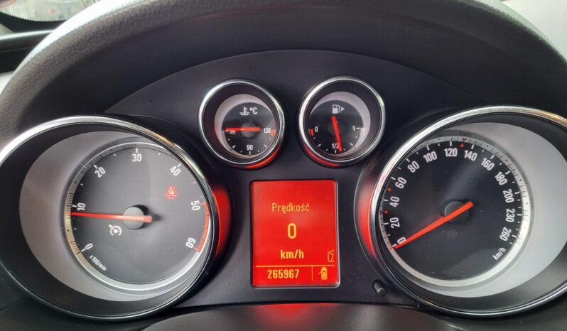 Opel Insignia | FWD (przód) | Manualna | 160 KM | Czarny full