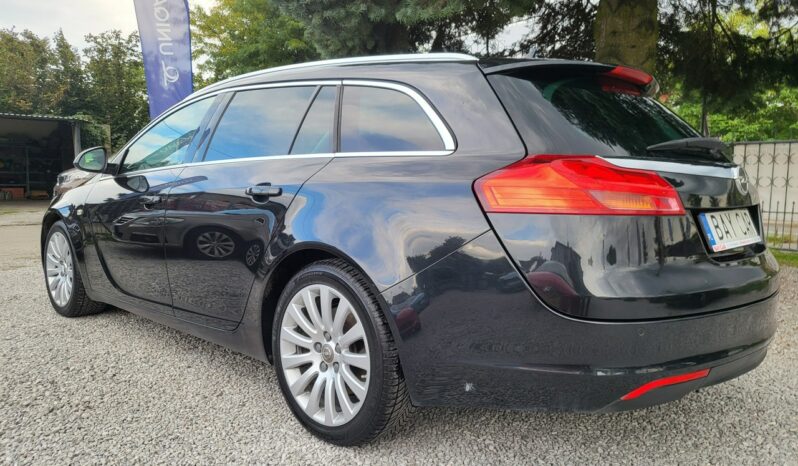 Opel Insignia | FWD (przód) | Manualna | 160 KM | Czarny full