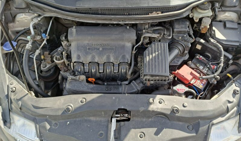 Honda Civic | FWD (przód) | Manualna | 83 KM | Srebrny full