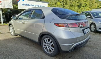 Honda Civic | FWD (przód) | Manualna | 83 KM | Srebrny full
