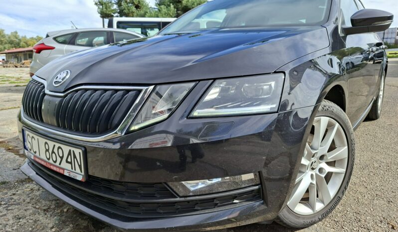 Skoda Octavia | FWD (przód) | Automatyczna | 150 KM | Czarny full