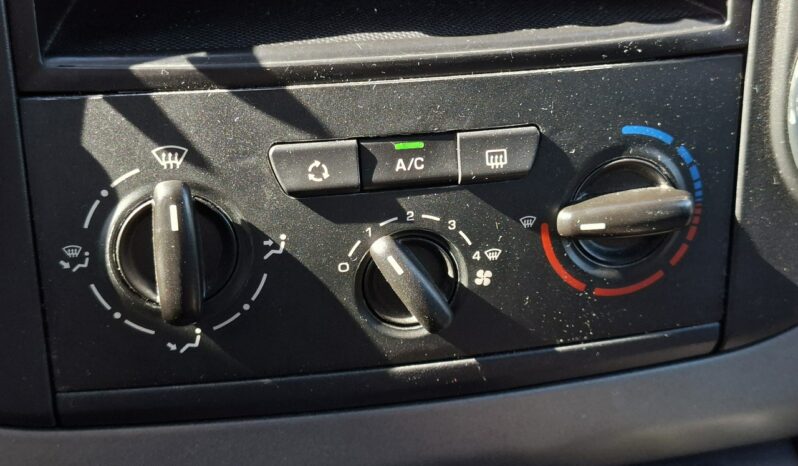 Citroën Berlingo | FWD (przód) | Manualna | 120 KM | Czarny full