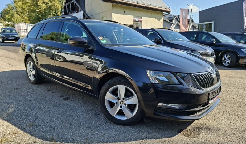 Skoda Octavia | FWD (przód) | Automatyczna | 150 KM | Czarny full