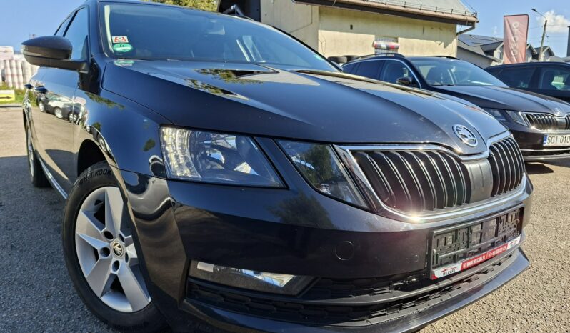 Skoda Octavia | FWD (przód) | Automatyczna | 150 KM | Czarny full