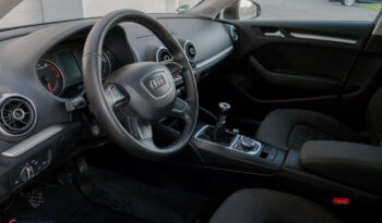 Audi A3 Sportback | FWD (przód) | Manualna | 122 KM | Czarny full