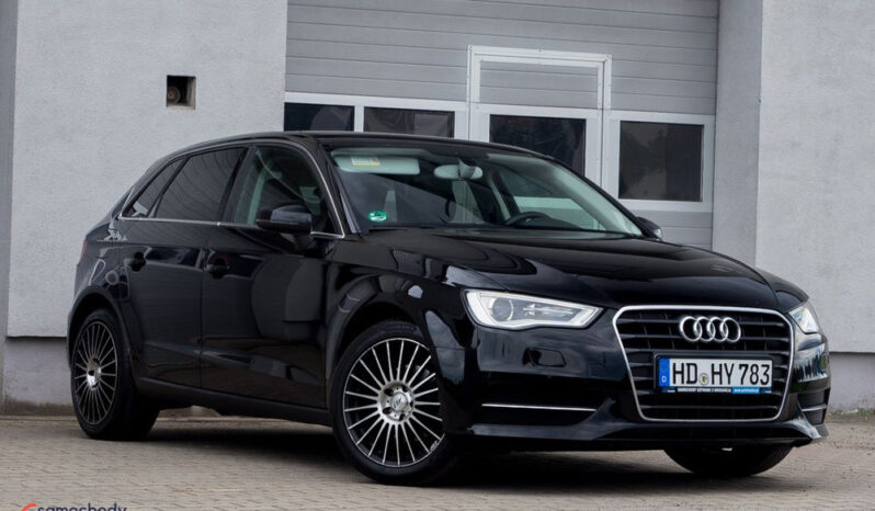 Audi A3 Sportback | FWD (przód) | Manualna | 122 KM | Czarny full