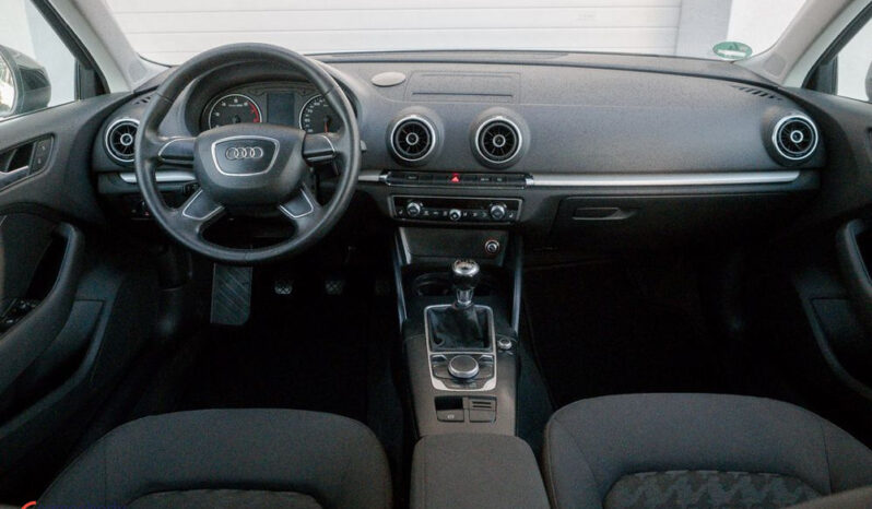 Audi A3 Sportback | FWD (przód) | Manualna | 122 KM | Czarny full