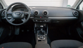 Audi A3 Sportback | FWD (przód) | Manualna | 122 KM | Czarny full