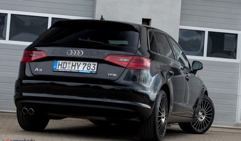 Audi A3 Sportback | FWD (przód) | Manualna | 122 KM | Czarny full