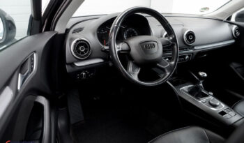 Audi A3 Sportback | FWD (przód) | Manualna | 122 KM | Czarny full