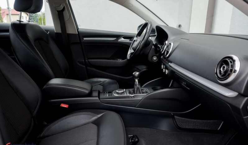 Audi A3 Sportback | FWD (przód) | Manualna | 122 KM | Czarny full