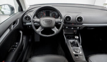 Audi A3 Sportback | FWD (przód) | Manualna | 122 KM | Czarny full