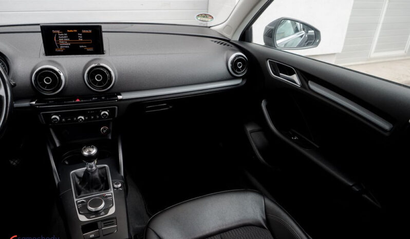 Audi A3 Sportback | FWD (przód) | Manualna | 122 KM | Czarny full