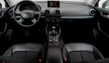 Audi A3 Sportback | FWD (przód) | Manualna | 122 KM | Czarny full