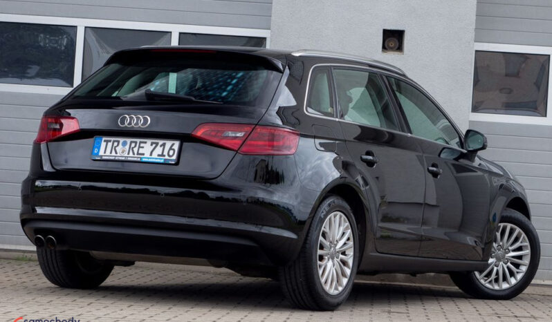 Audi A3 Sportback | FWD (przód) | Manualna | 122 KM | Czarny full