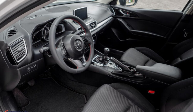 Mazda 3 | FWD (przód) | Manualna | 165 KM | Biały full