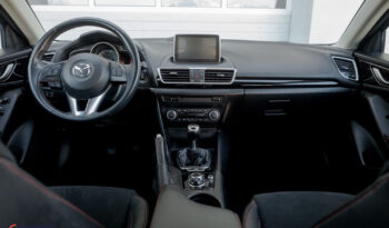 Mazda 3 | FWD (przód) | Manualna | 120 KM | Czarny full