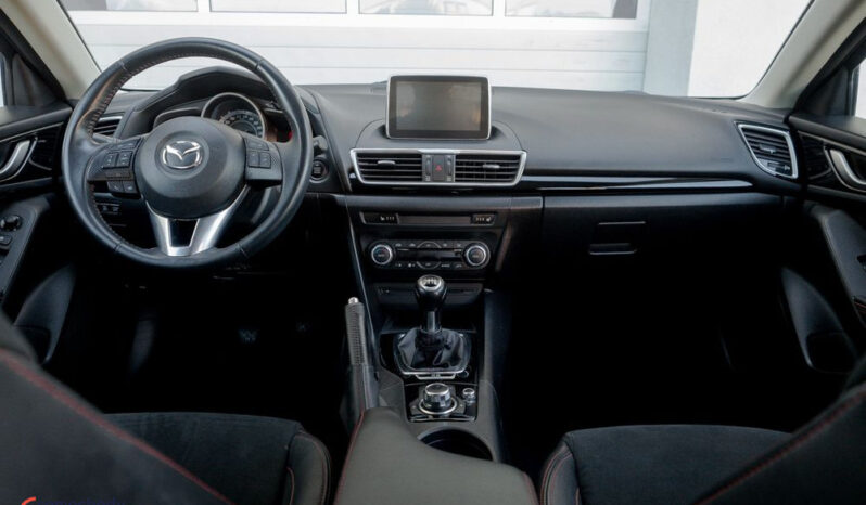 Mazda 3 | FWD (przód) | Manualna | 120 KM | Czarny full