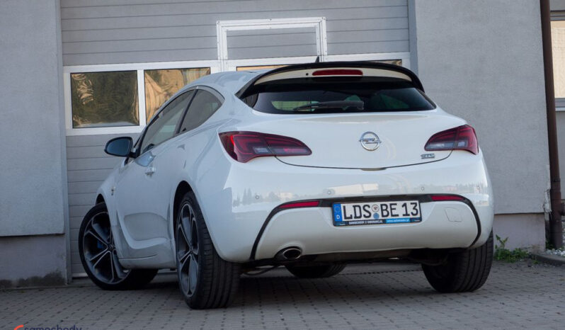 Opel Astra | FWD (przód) | Manualna | 180 KM | Biały full