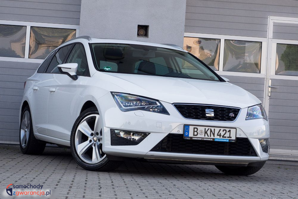 Seat Leon | Fwd (Przód) | Manualna | 125 Km | Biały