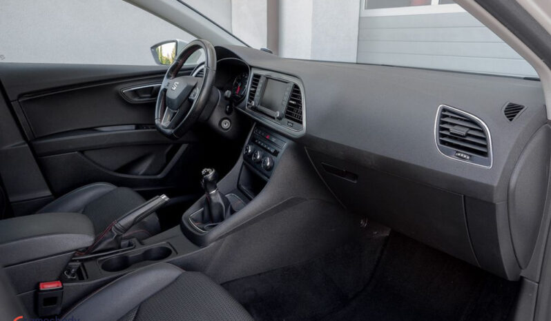 Seat Leon | FWD (przód) | Manualna | 125 KM | Biały full