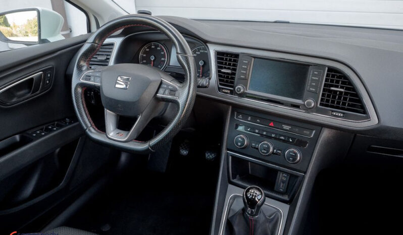 Seat Leon | FWD (przód) | Manualna | 125 KM | Biały full