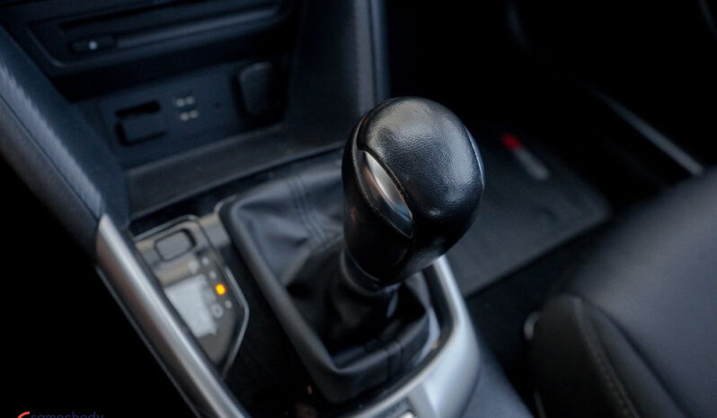 Mazda CX-3 | 4×4 (doł. automatycznie) | Automatyczna | 150 KM | Bordowy full