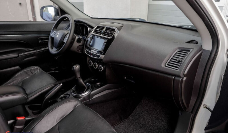 Mitsubishi ASX | FWD (przód) | Manualna | 117 KM | Biały full