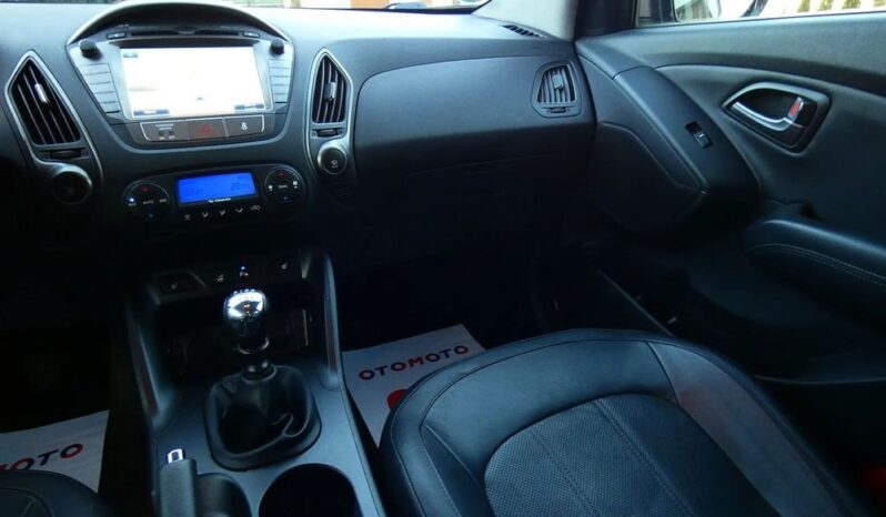 Hyundai ix35 | FWD (przód) | Manualna | 135 KM | Brązowy full