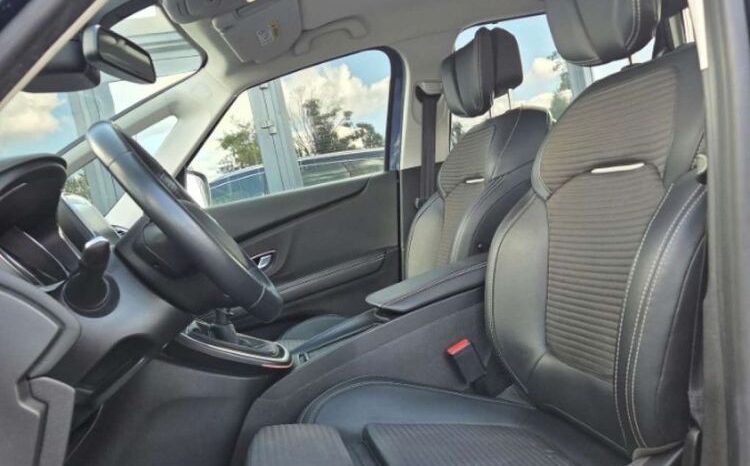 Renault Grand Scenic | FWD (przód) | Manualna | 132 KM | Niebieski full