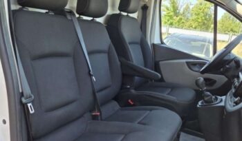 Renault Trafic | FWD (przód) | Manualna | 90 KM | Biały full