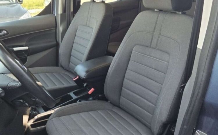 Ford Tourneo Connect Grand | FWD (przód) | Automatyczna | 120 KM | Niebieski full