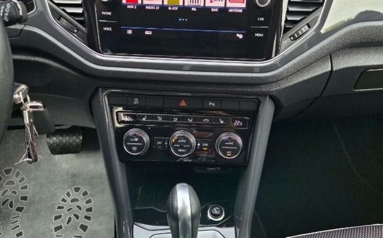 Volkswagen T-Roc | FWD (przód) | Automatyczna | 150 KM | Czarny full