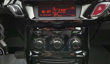 Citroën C3 | FWD (przód) | Automatyczna | 68 KM | Srebrny full