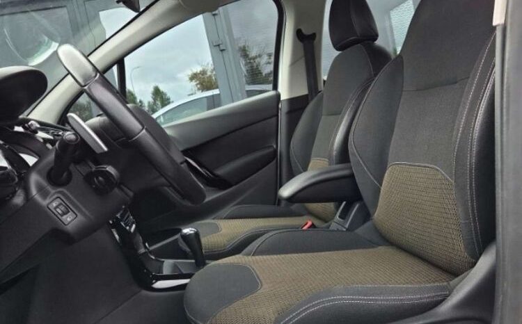 Citroën C3 | FWD (przód) | Automatyczna | 68 KM | Srebrny full