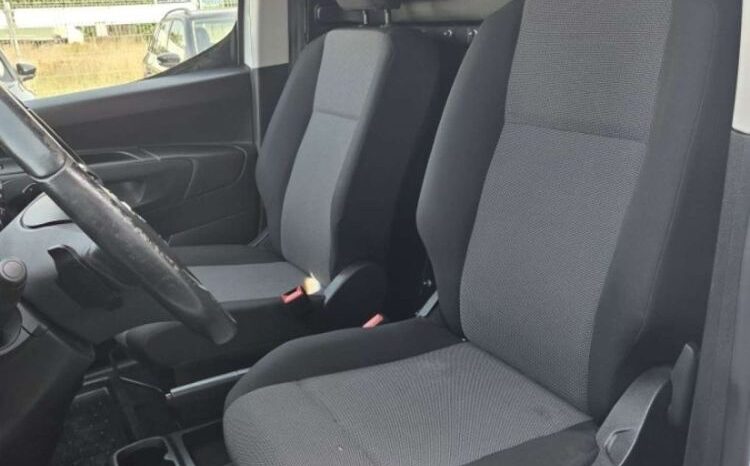 Opel Combo | FWD (przód) | Automatyczna | 130 KM | Biały full