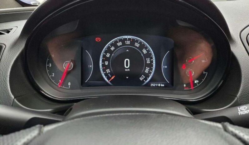Opel Insignia | FWD (przód) | Manualna | 170 KM | Szary full